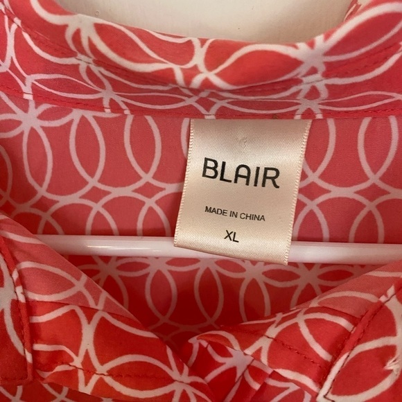 Blair xl elbow length ladies button down blouse - Picture 2 of 7